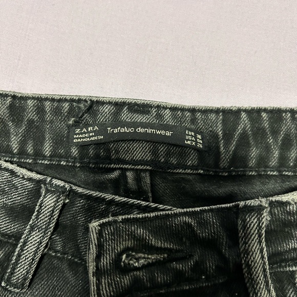 Zara black jeans, size 04 - Picture 3 of 4